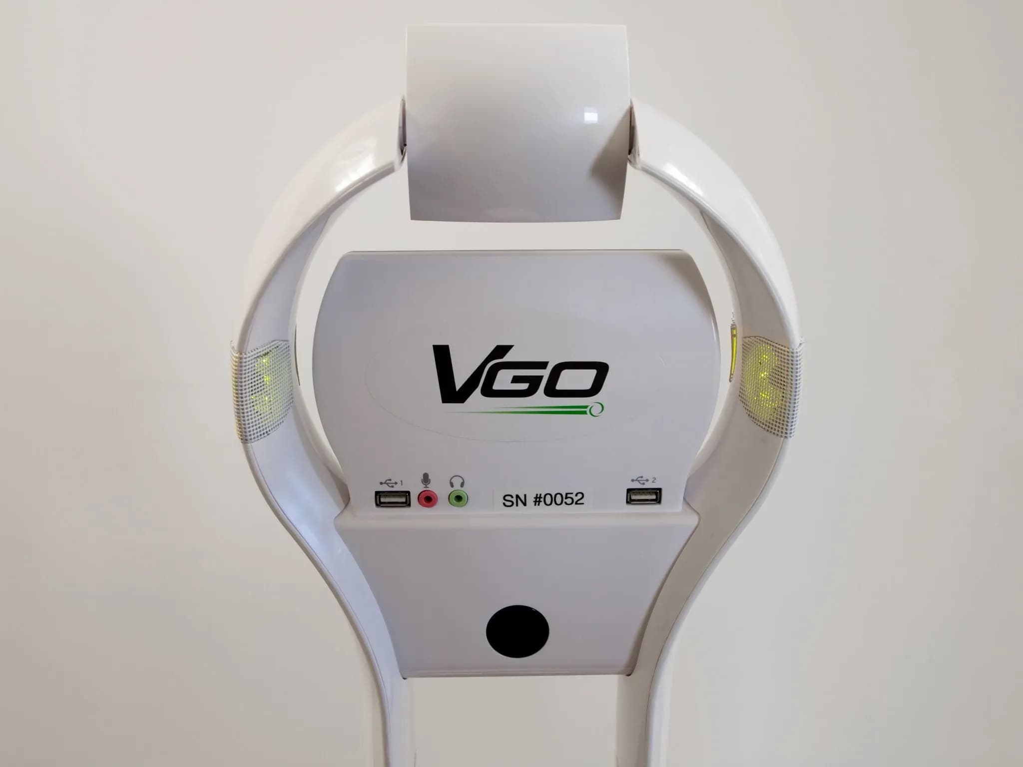 Вид сзади на VGo демонстрирует его простую конструкцию.